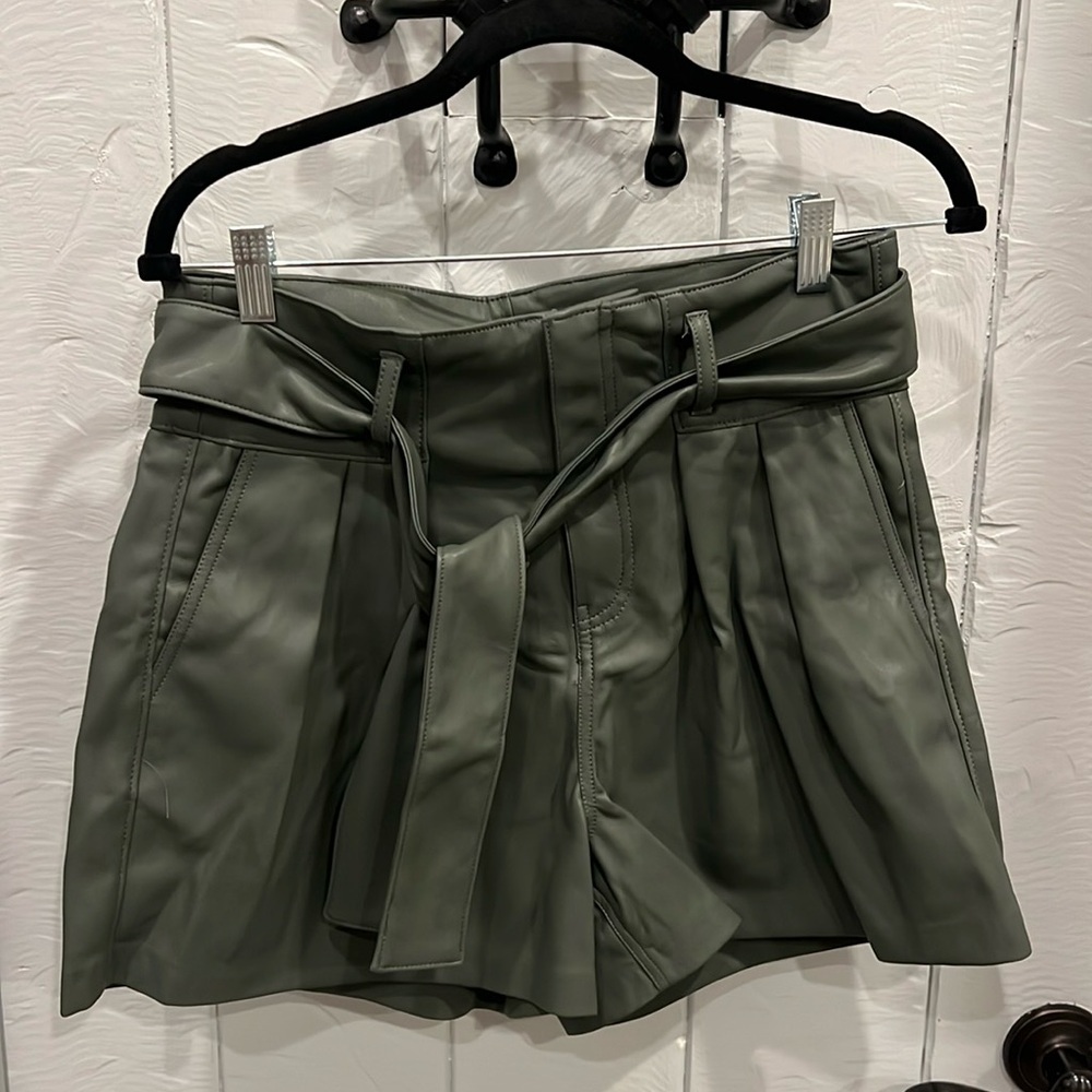 NWT Blank NYC Faux Leather Shorts Size 28